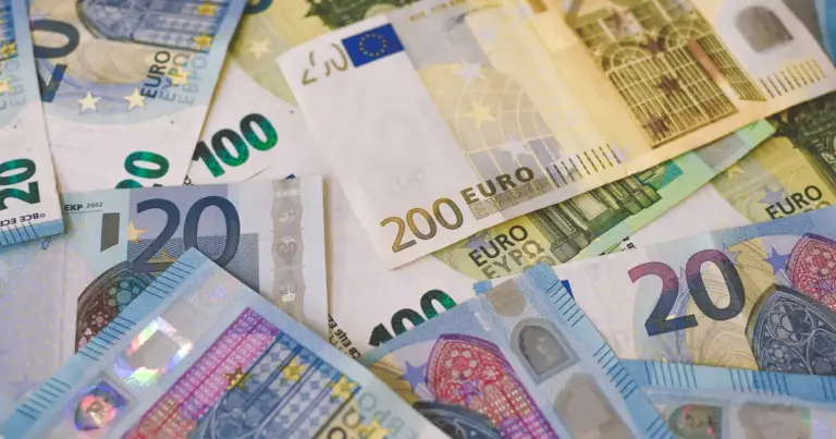 Ξεκίνησαν οι αιτήσεις για το ειδικό εποχικό βοήθημα της ΔΥΠΑ, το οποίο καταβάλλεται εκτάκτως σε χιλιάδες εργαζόμενους στον τομέα των κατασκευών, του τουρισμού και του επισιτισμού.