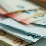 Η διαδικασία επιτρέπει στους ασφαλισμένους να προσβάλουν την απόφαση, προσκομίζοντας συμπληρωματικά δικαιολογητικά ή επισημαίνοντας τυχόν σφάλματα στον υπολογισμό των ημερών ασφάλισης.