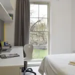 Η διαδικασία αλλαγής ονόματος (διαδοχή) σε ρεύμα, νερό και τηλεφωνία ολοκληρώνεται πλέον κυρίως ηλεκτρονικά, απαλλάσσοντας τους γονείς και τους φοιτητές από άσκοπες μετακινήσεις.