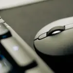 Η έκδοση του πιστοποιητικού μη οφειλής ΕΝΦΙΑ πραγματοποιείται πλέον ψηφιακά μέσα από την πλατφόρμα myAADE, επιτρέποντας στους ιδιοκτήτες ακινήτων και τους συμβολαιογράφους να ολοκληρώνουν τις μεταβιβάσεις χωρίς γραφειοκρατικές καθυστερήσεις.