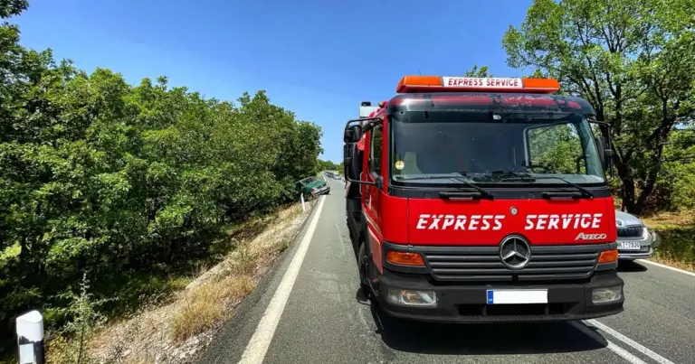 Λόγω της ιδιαιτερότητας του κλάδου (διαρκείς μετακινήσεις, έκτακτα περιστατικά, βάρδιες επιφυλακής), το Υπουργείο Εργασίας παρέχει εξειδικευμένες επιλογές σήμανσης της κάρτας, ώστε να διασφαλίζεται η νομιμότητα των ελέγχων της Επιθεώρησης Εργασίας.