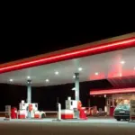 Οι φορολογικές και τελωνειακές αρχές διασταυρώνουν τα στοιχεία των δεξαμενών και των αντλιών με τις ηλεκτρονικές δηλώσεις, εστιάζοντας στον εντοπισμό παράνομων λογισμικών, πειραγμένων αντλιών και περιπτώσεων λαθρεμπορίου ή νοθείας καυσίμων.