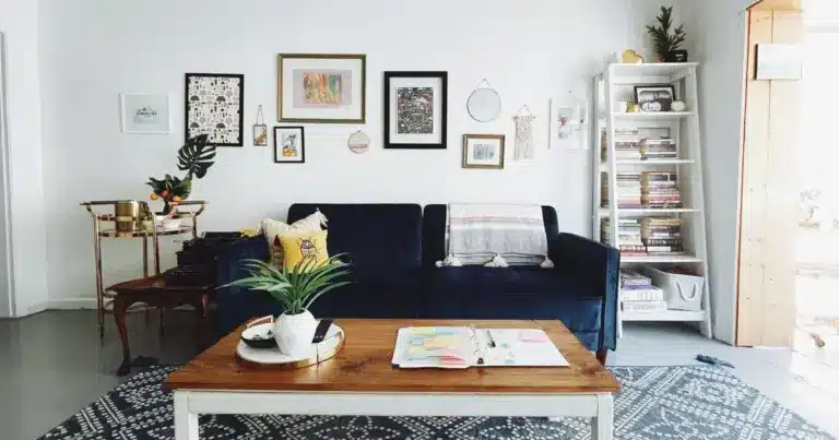 Η ραγδαία ανάπτυξη της αγοράς τύπου Airbnb έχει οδηγήσει τις φορολογικές αρχές στην αυστηροποίηση των ελέγχων.