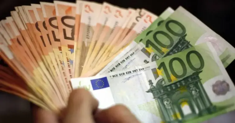 Η διαδικασία ενεργοποιείται αμέσως μόλις ο ασφαλισμένος λάβει την ηλεκτρονική γνωμάτευση από τον θεράποντα ιατρό του και καταθέσει τα απαραίτητα δικαιολογητικά για την αναγνώριστη ανικανότητα προς εργασία.