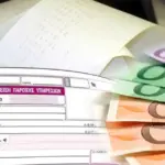 Η διάκριση αυτή καθορίζει ποιος πληρώνει το μεγαλύτερο μέρος των εισφορών, ποια είναι η βάση υπολογισμού και αν παρακρατούνται τα ποσά απευθείας από την αμοιβή κατά την έκδοση του τιμολογίου.
