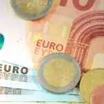 Ξεκινά σήμερα, Δευτέρα 26 Οκτωβρίου 2026, η επίσημη καταβολή των συντάξεων Νοεμβρίου από τον e-ΕΦΚΑ για χιλιάδες μη μισθωτούς συνταξιούχους σε όλη τη χώρα.