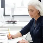 Για τις γυναίκες μηχανικούς που υπάγονταν στο πρώην ΤΣΜΕΔΕ, το θεσμικό πλαίσιο διαφοροποιείται ανάλογα με το έτος κατά το οποίο συμπληρώθηκαν ταυτόχρονα η ανηλικότητα του τέκνου και ο χρόνος ασφάλισης.