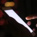 Η ενσωμάτωση νέων ψηφιακών εγγράφων και υπηρεσιών στο Gov.gr Wallet καταργεί οριστικά τις ουρές στις δημόσιες υπηρεσίες, επιτρέποντας στους πολίτες να εκδίδουν, να αποθηκεύουν και να επιδεικνύουν επίσημα πιστοποιητικά απευθείας από το κινητό τους τηλέφωνο.