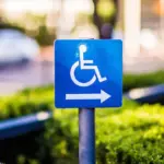 Η ψηφιακή κάρτα λειτουργεί ως επίσημο αποδεικτικό έγγραφο του Εθνικού Μητρώου Αναπηρίας, αντικαθιστώντας τη συχνή προσκόμιση φυσικών πιστοποιητικών ΚΕΠΑ, ενώ φέρει μοναδικό QR code για την ακαριαία επαλήθευση της ισχύος της.