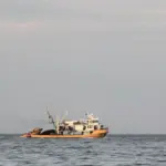 Η βεβαίωση ακινησίας επαγγελματικού σκάφους εκδίδεται πλέον ψηφιακά μέσω της πλατφόρμας myAADE (στην ενότητα «Τα Αιτήματά μου»), αφού πρώτα έχει κατατεθεί η σχετική δήλωση στην αρμόδια Λιμενική Αρχή και έχει καταβληθεί το προβλεπόμενο παράβολο.