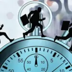 Όταν κατά τον επιτόπιο έλεγχο της Επιθεώρησης Εργασίας διαπιστώνεται ότι ένας εργαζόμενος βρίσκεται στον χώρο εργασίας μετά τη λήξη του προδηλωμένου ωραρίου του χωρίς αντίστοιχη σήμανση έξοδου ή υφίσταται απόκλιση μεταξύ των πραγματικών χτυπημάτων και των στοιχείων στο ΠΣ ΕΡΓΑΝΗ, επιβάλλονται συγκεκριμένες διοικητικές κυρώσεις.